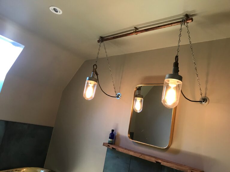 Highly rated electrical contractor in Oxfordshire